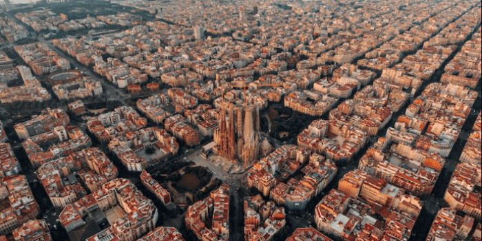 10 Tourist Attractions in Barcelona