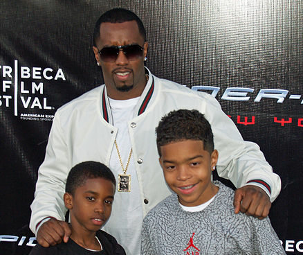 P Diddy bersama kedua anaknya